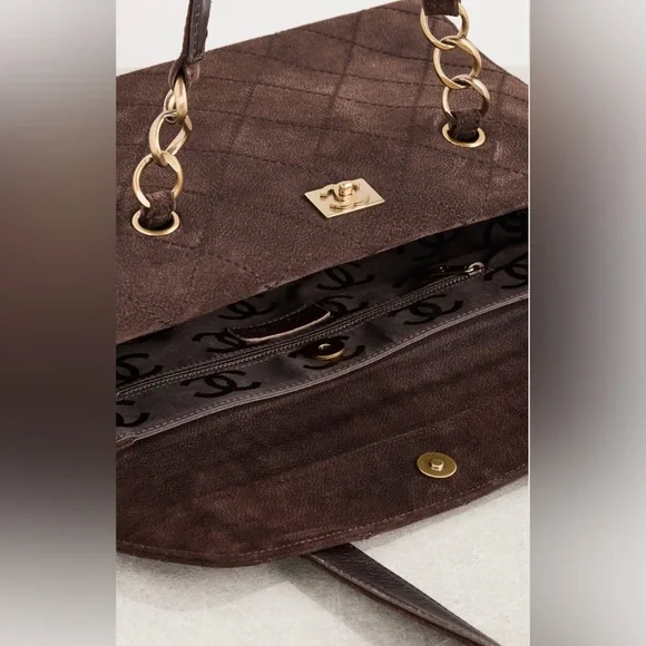 RARE~Chanel Suede Calfskin Antique Gold Metal Brown Shoulder Bag - Picture 2 of 10